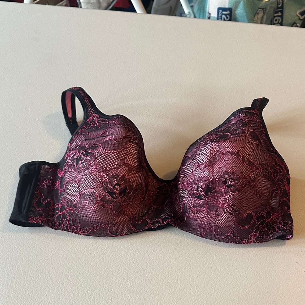 Cacique Black and Pink Lace Bra